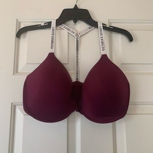 Victoria Secret 38DDD Bra